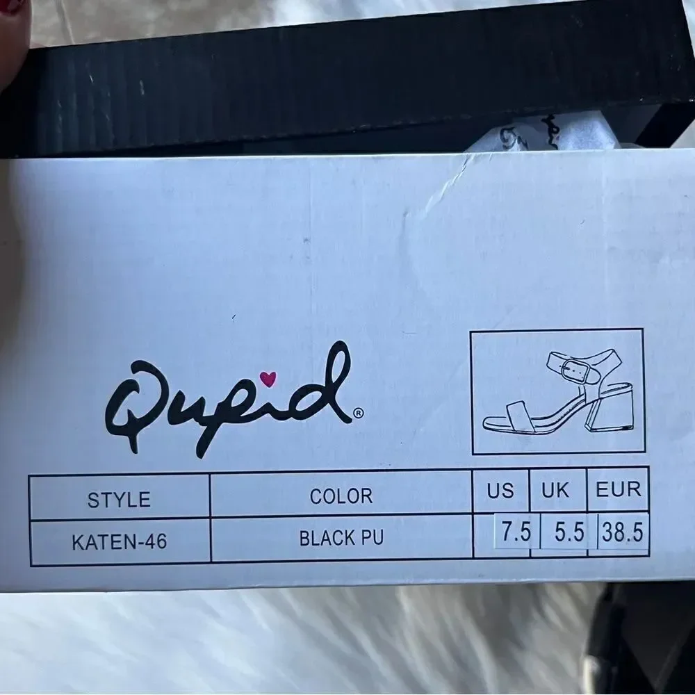 Qupid Katen - 46 Buckle Chunky Heels Black Size 7.5 - Picture 6 of 6